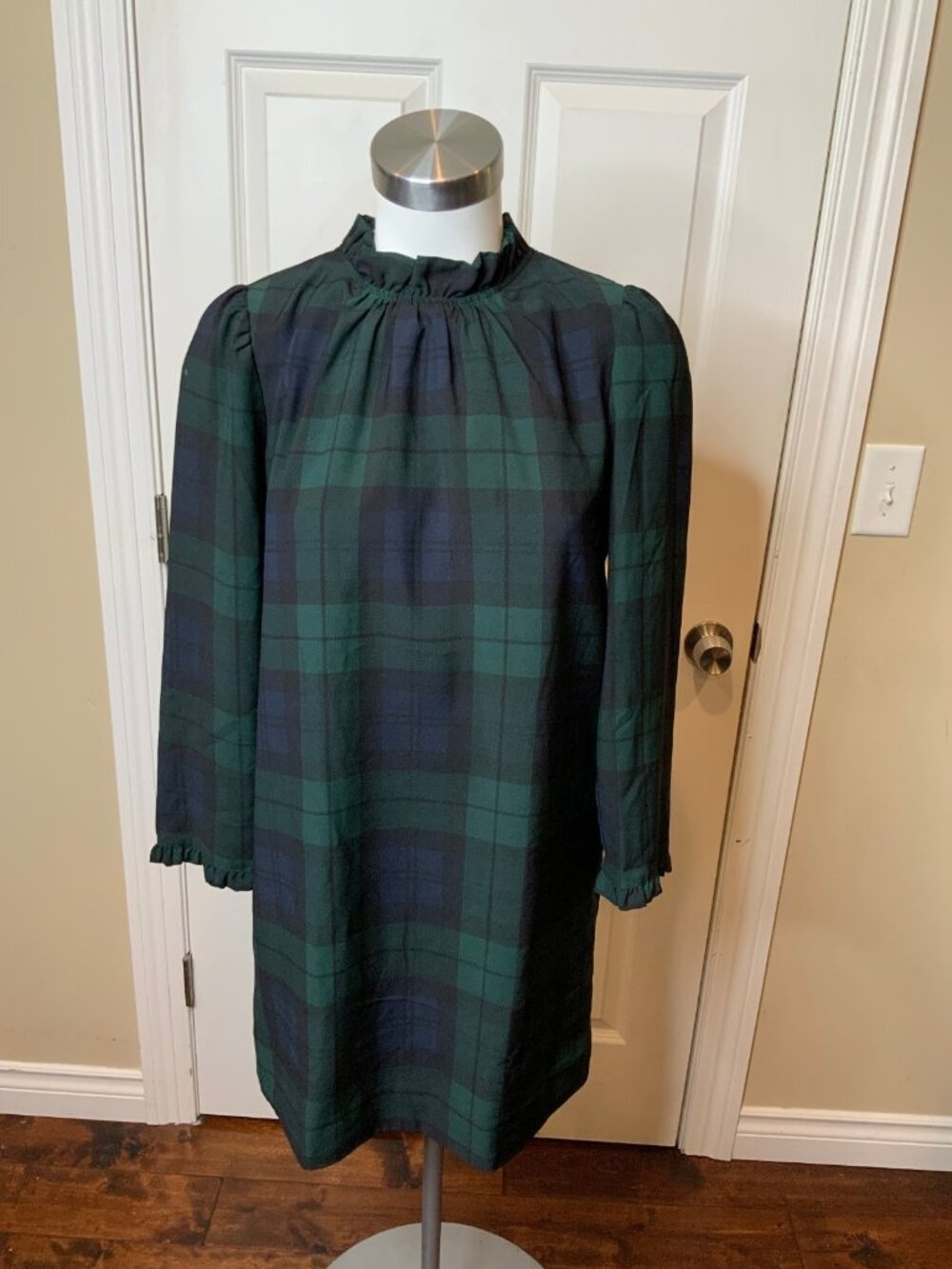 J. Crew Green Blue Black Watch Plaid Ruffle Collar Shift Dress, Size 6P